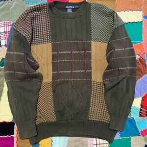 Vintage Nautica Boxed Designed Green and Yellow Toned Sweater XL